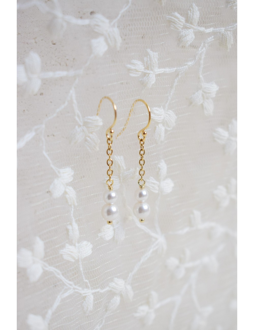 Boucles d'oreilles Lisandre pour la mariée minimaliste