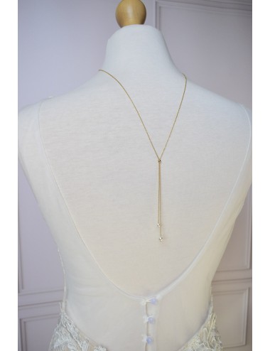 Collier de dos très fin pour la mariée en robe dos nu Pauline