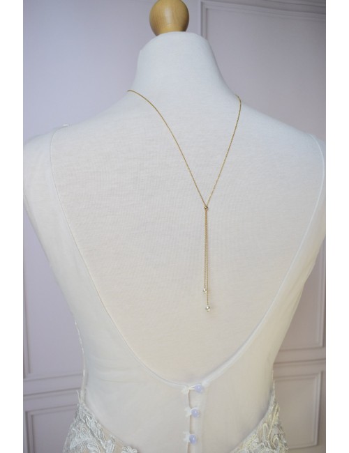 Collier de dos très fin pour la mariée en robe dos nu Pauline