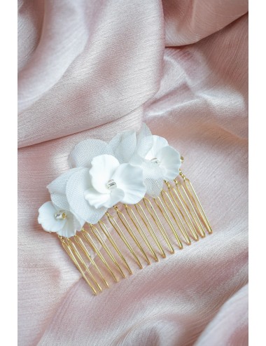 Peigne à cheveux pour la mariée modèle Rosée, en perles et fleur