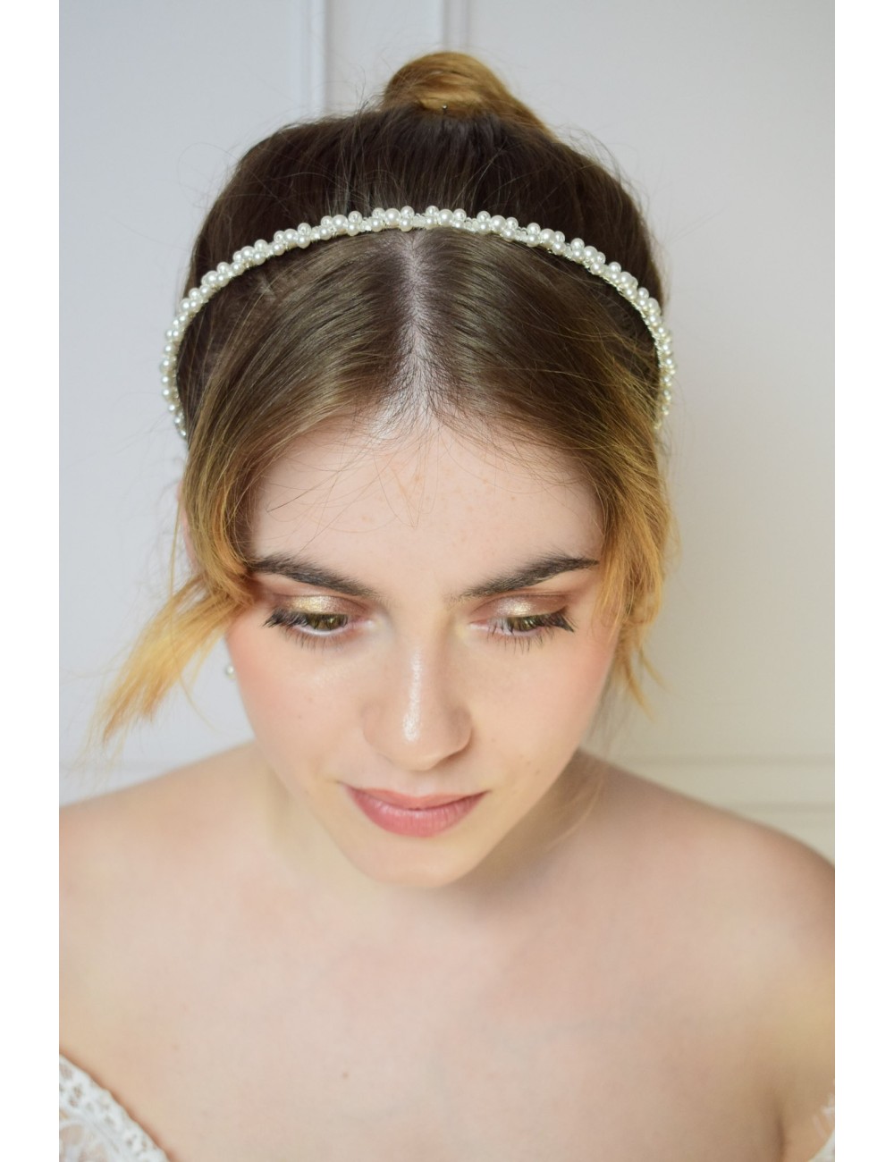 Serre tête de mariage Rêveuse avec des perles nacrées brodées