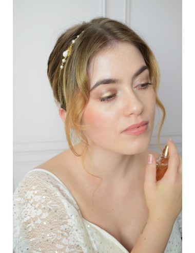 Headband pour la mariée de style bohème chic avec chaine dorée.