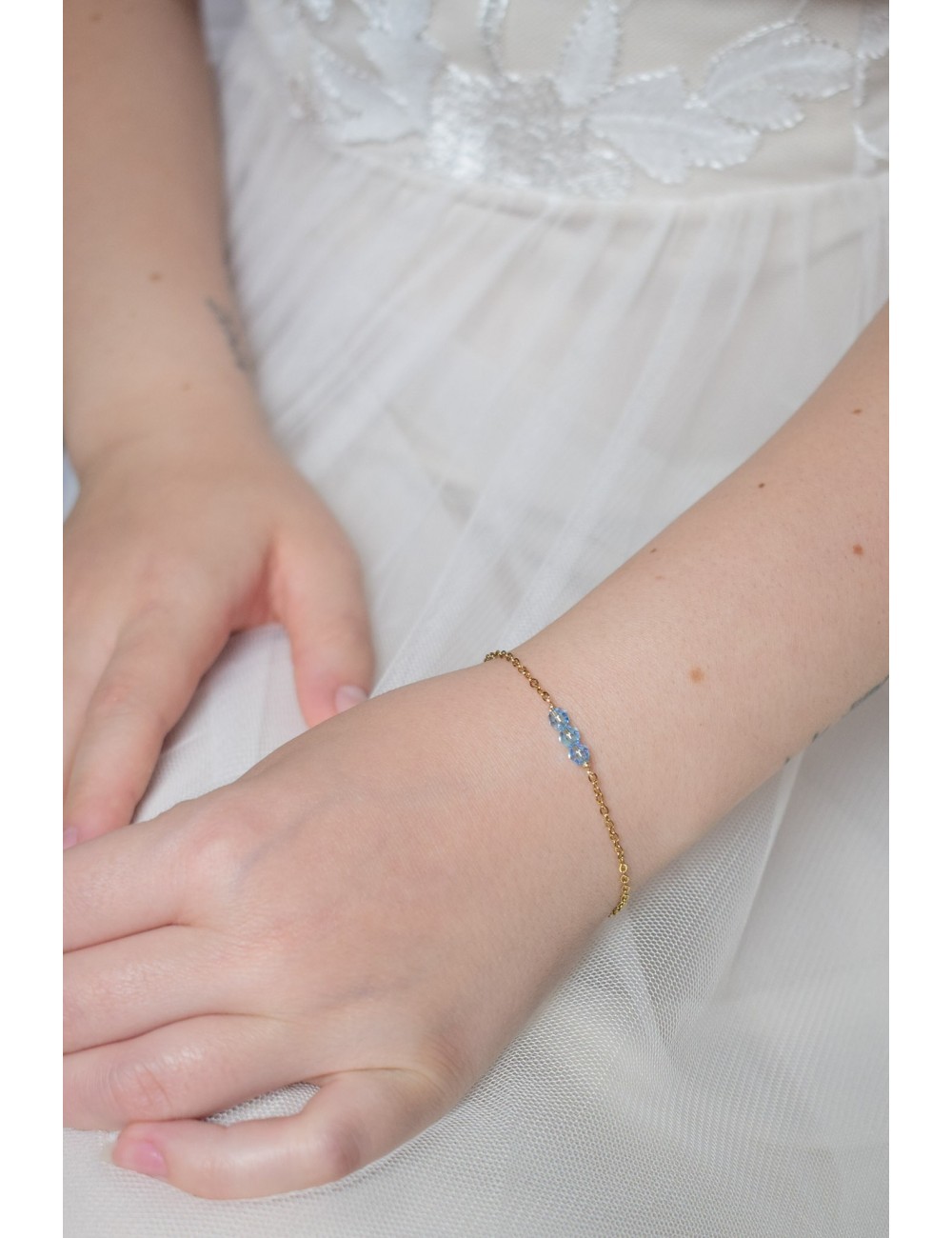 Bracelet ''Quelque chose de bleu'' Trio de perles pour la tradition