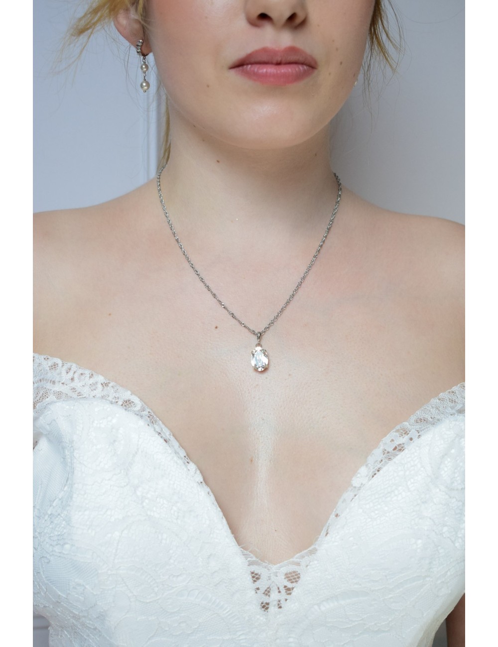 Collier Cabochon transparent pour la mariée