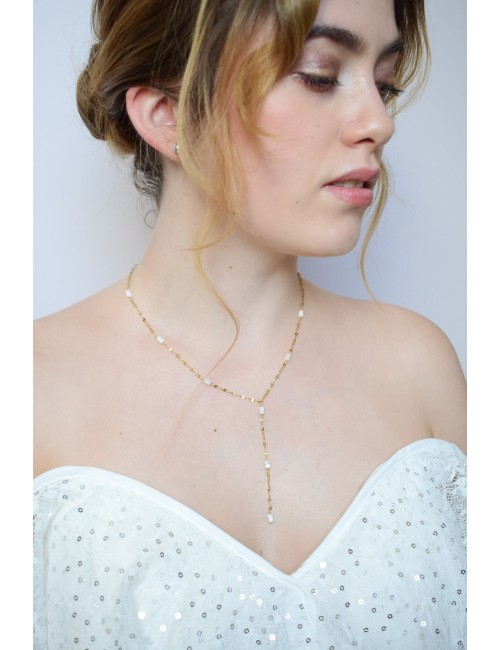 Collier de mariage Séverine au style minimaliste en nacre