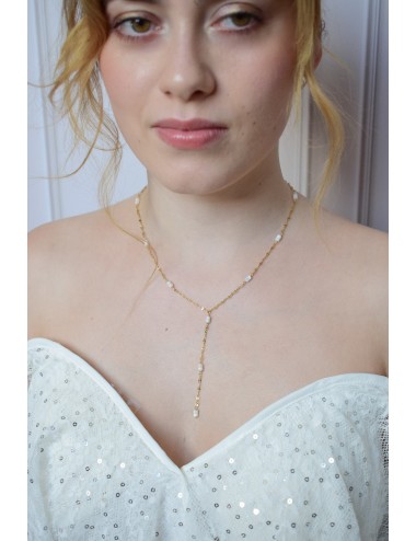Collier de mariage Séverine au style minimaliste en nacre