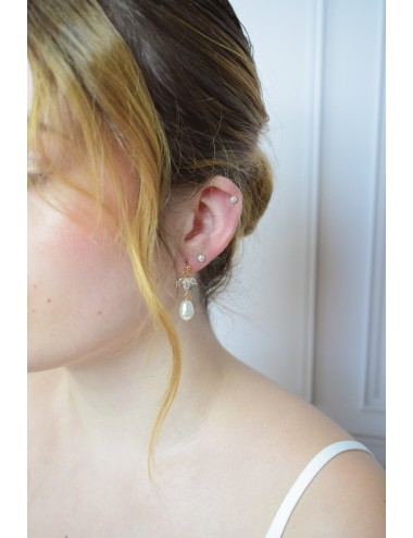 Boucles d'oreilles en oxydes de zirconium et perle, modèle Cassandre