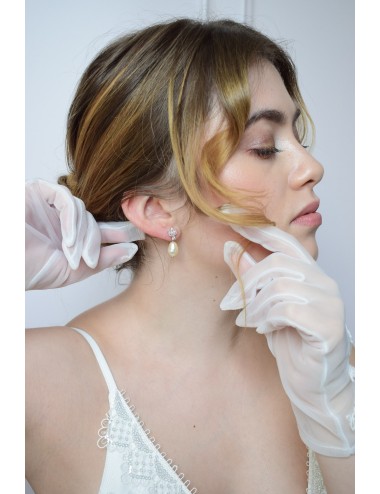 Boucles d'oreilles en oxydes de zirconium et perle, modèle Sila