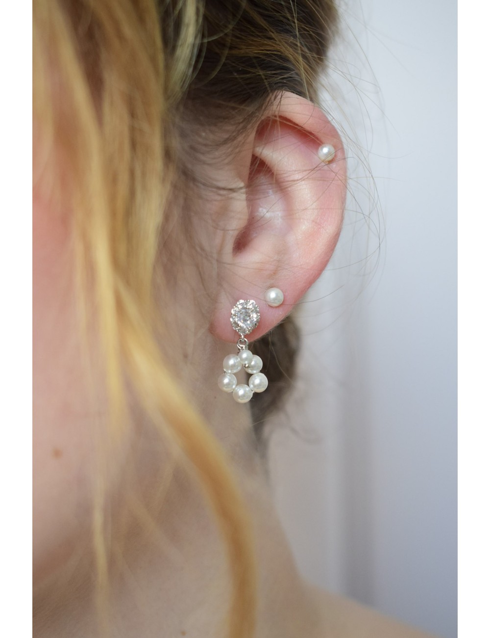 Boucles d'oreilles de mariage modèle Suzanne, en strass et perles