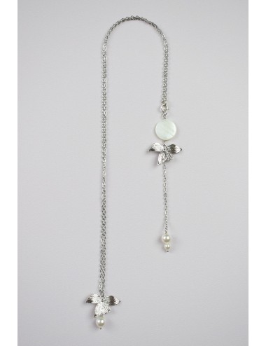 Collier de dos mariage Talia, avec fleur d'orchidée et nacre