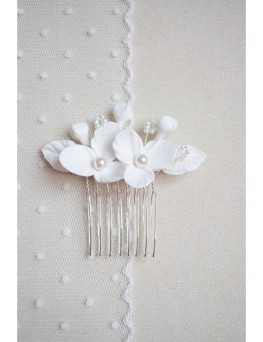 Peigne à cheveux pour la mariée modèle Dolly avec des fleurs