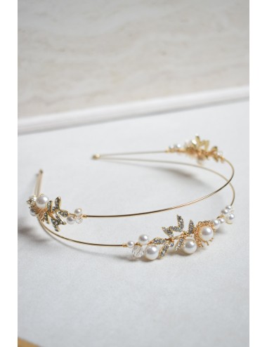 Serre tête de mariage de style glamour et romantique.