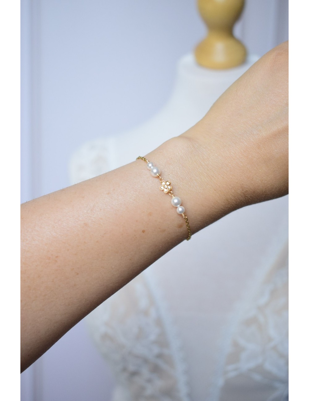Bracelet pour la mariée Bohème doré avec une fine chaine double rangs