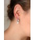 Boucles d'oreilles Marlène, boucles d'oreilles pendantes pour la mariée. Réalisées en perles de cristal.