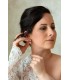 Boucles d'oreilles Claudia, avec perles nacrées et en cristal sur une belle puce en zirconium, chic et glamour.
