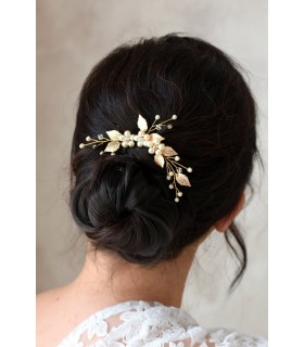 Pics à cheveux Zen pour la mariée avec des feuilles et des perles nacrées