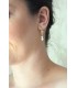 Boucles d'oreilles Napoli avec épis de blés dorés et perles blanches style boho chic ou encore champetre