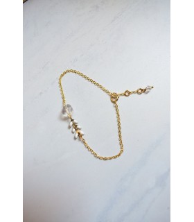 Bracelet mariage Bohème doré avec des épis de blés dorés et une perle transparente en cristal pour la mariée.