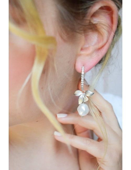 Boucles d'oreilles mariage Coraline, avec des dormeuses maxi size