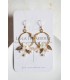 boucles d'oreilles pour la mariée boheme ou champetre avec des petites fleurs de nacres et perles en branchages