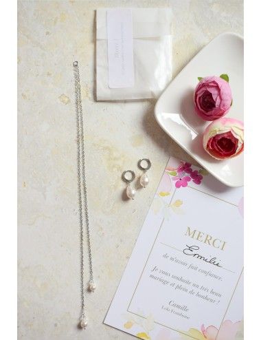 Bijou de dos Orphée avec chainettes pour la mariée en robe dos nu.