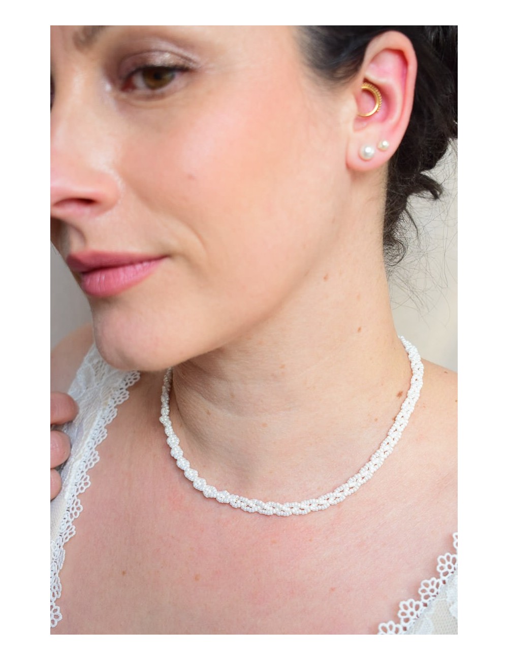 Collier de mariage Mathilde avec une tresse de perles de rocailles