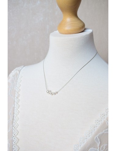 Collier de mariée Lotus avec des perles nacrées en dégradé