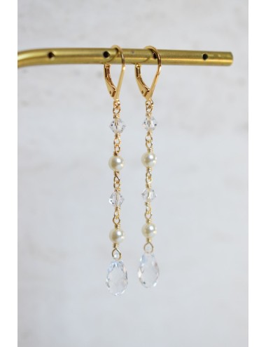 Boucles d'oreilles Syrina pendantes en cascade de perles pour mariée