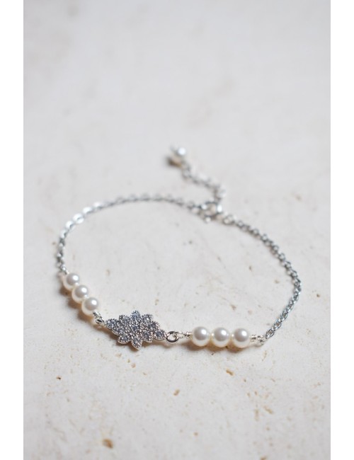 Bracelet de mariée Albane en chainette et cristal très fin.