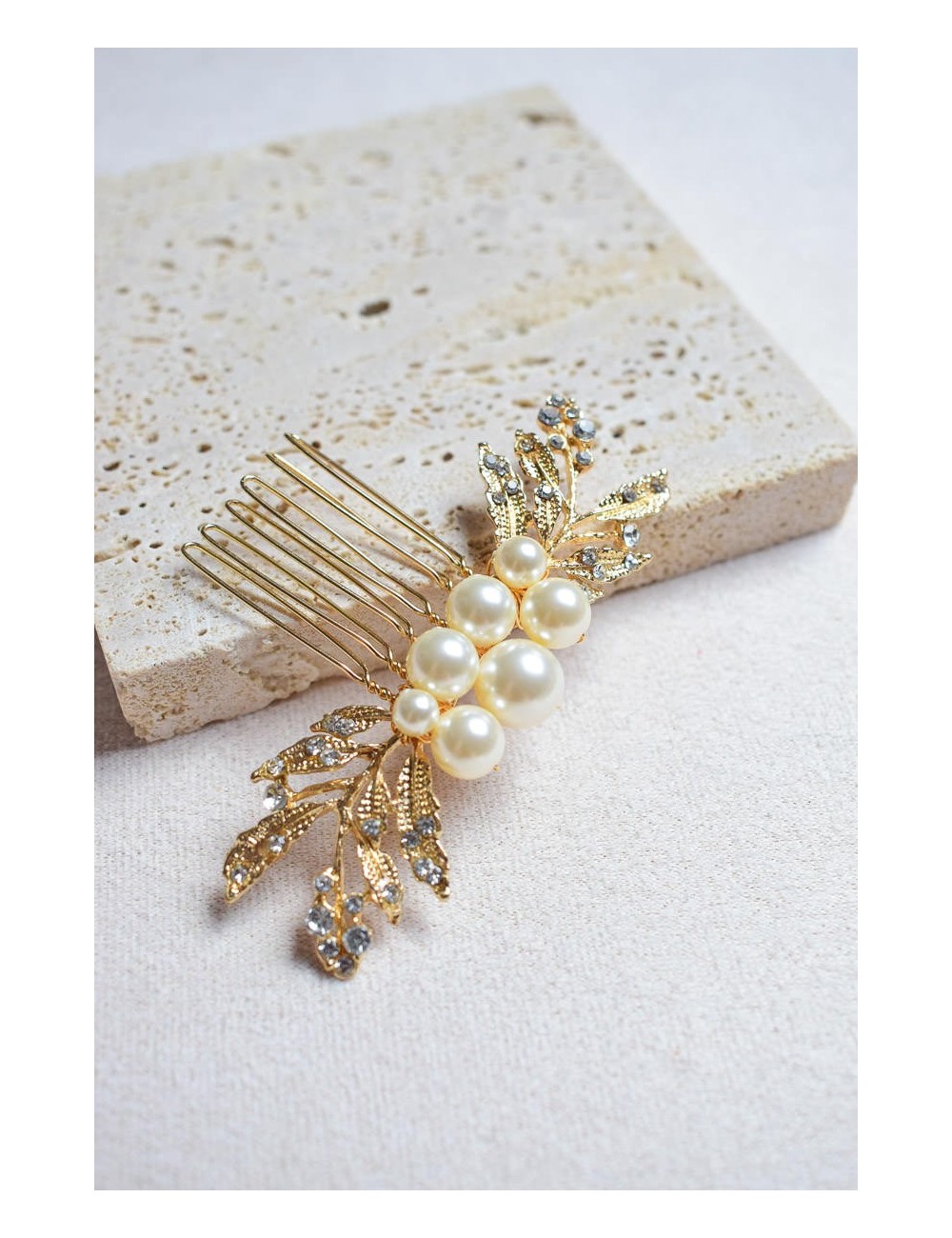 Peigne de mariage Pénélope avec de jolies branches strassées