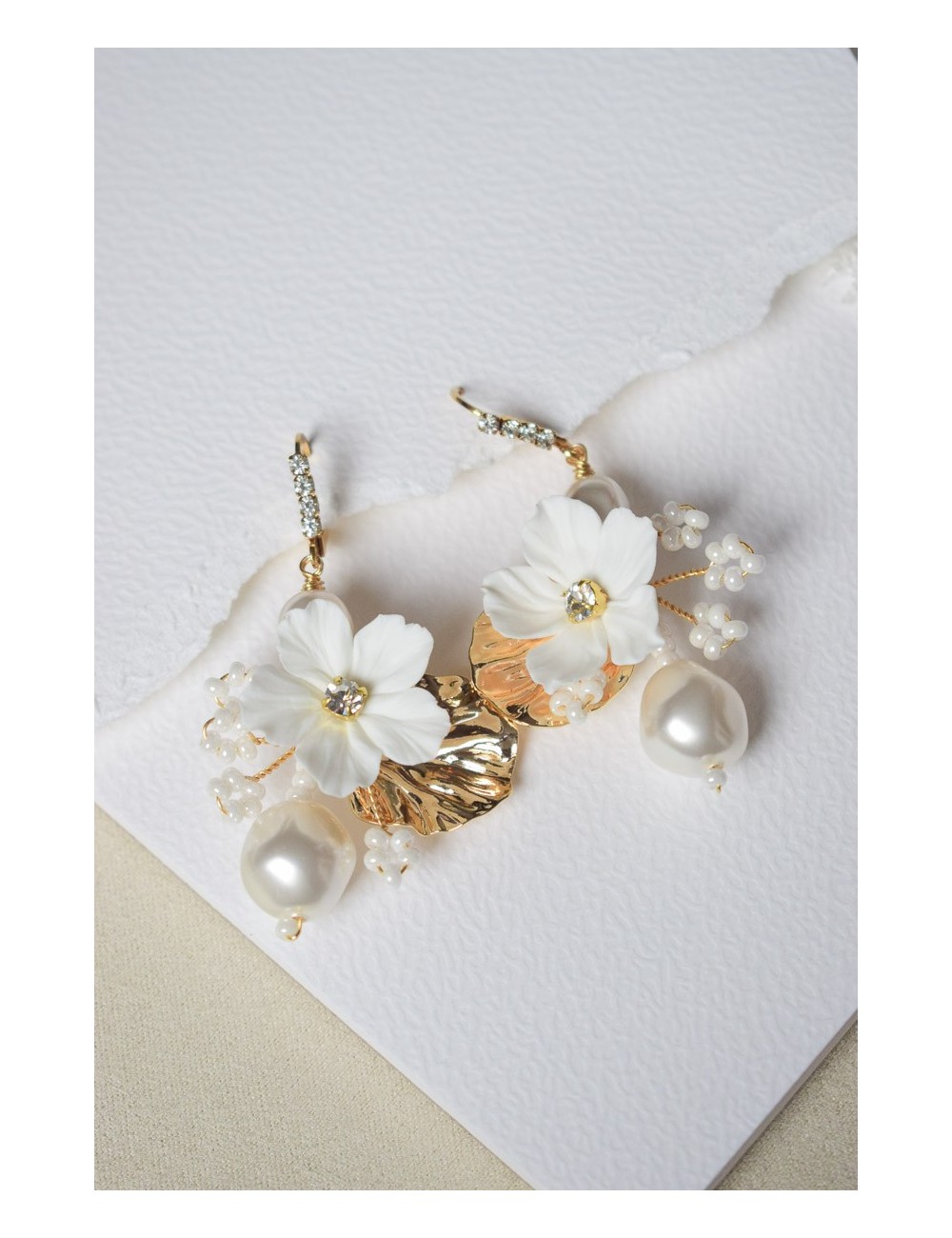 Boucles d'oreilles Eclipse de mariée, pendantes romantiques.