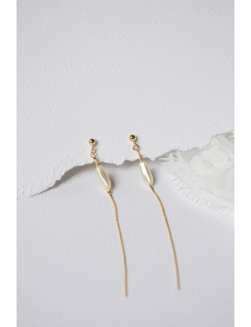 Boucles d'oreilles pour mariée minimaliste