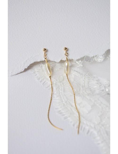 Boucles d'oreilles pour mariée minimaliste