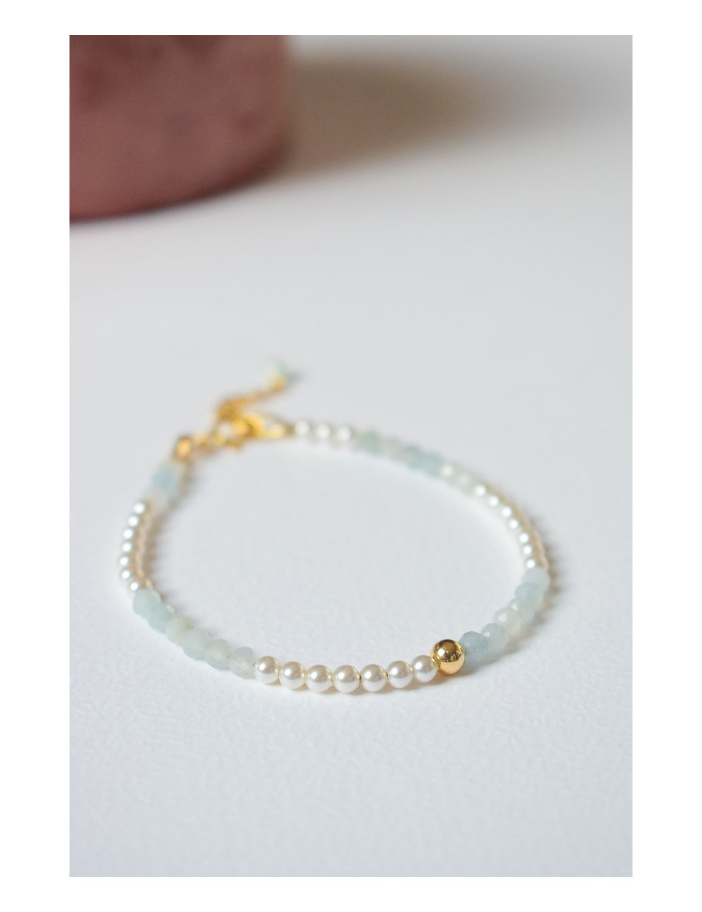 Bracelet de mariage perlé bleu et nacré ''Secret''
