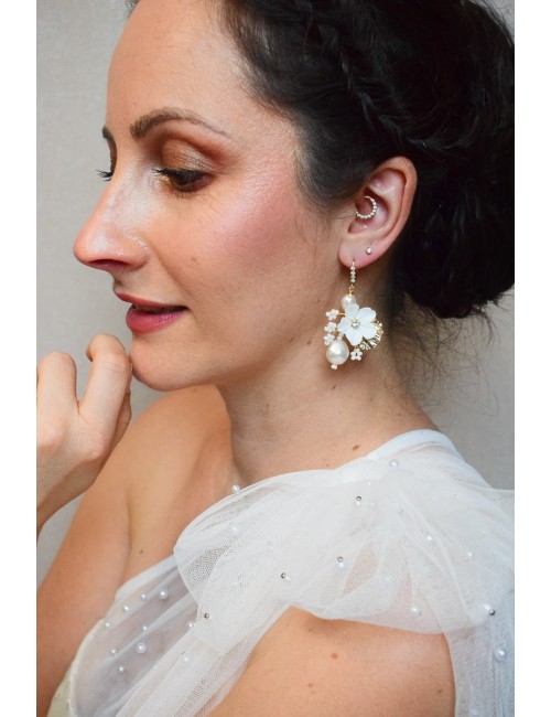 Boucles d'oreilles Eclipse de mariée, pendantes romantiques.