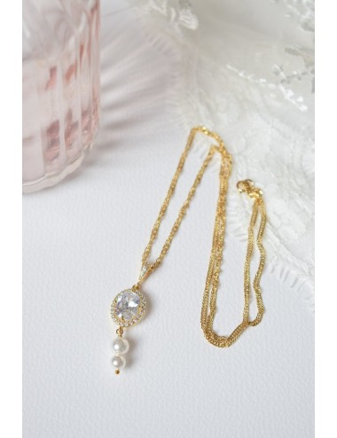 Collier de mariage Pixie sur une très jolie chaine avec pendentif