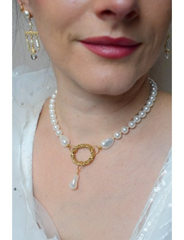 Collier de mariage Horizon avec fermoir doré ovale et perles
