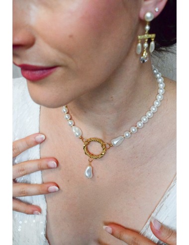 Collier de mariage Horizon avec fermoir doré ovale et perles