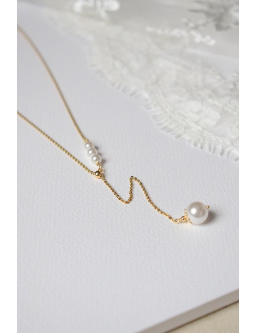 Collier de mariage Pauline au style minimaliste