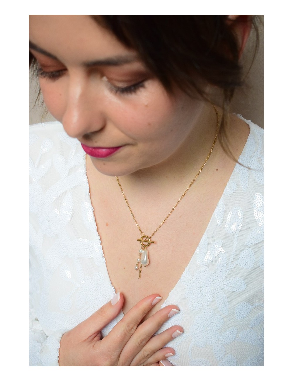 Collier de mariage Rochelle original avec fermoir devant