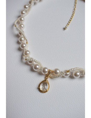 Collier de mariage Mésis avec des perles nacrées et cristaux