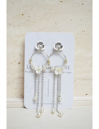 Boucles d'oreilles pour la mariée disponibles de suite.