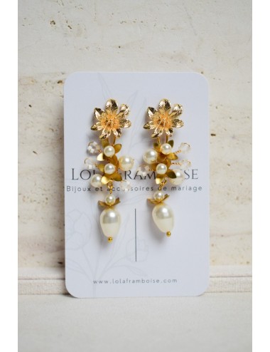 Boucles d'oreilles pour la mariée avec une chaine strassée longue