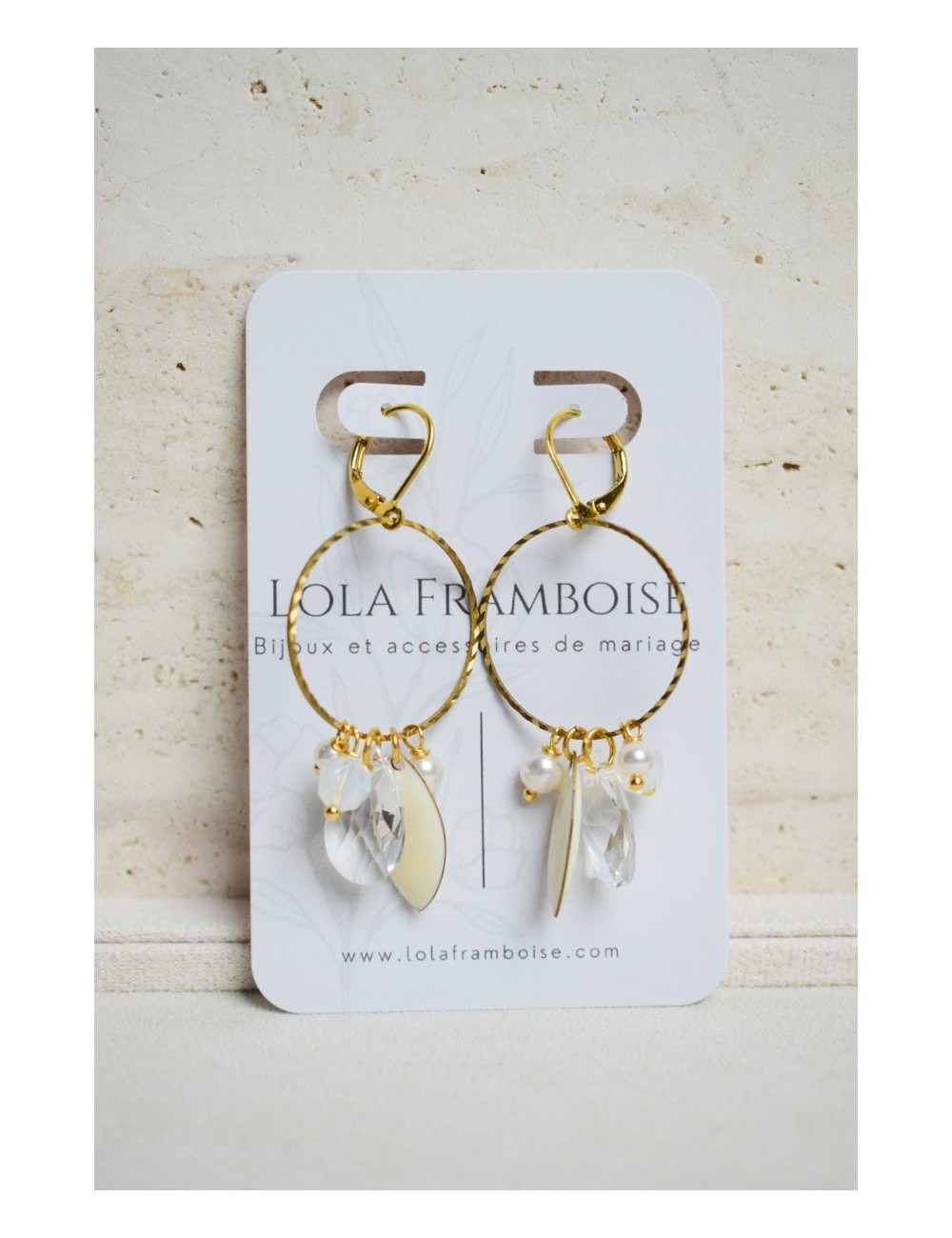 Boucles d'oreilles de mariage de style art déco soleil doré.