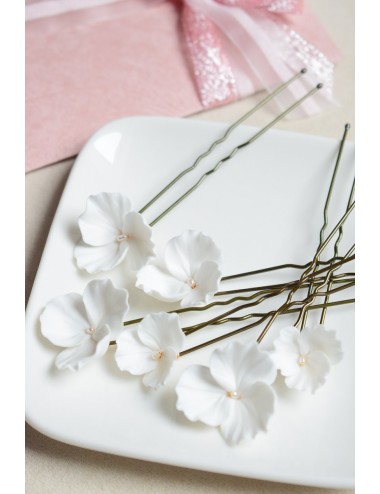 Pics à chignon de mariée en forme de fleurs de porcelaine