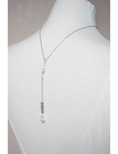 Collier de dos court Oly avec chainette pour la mariée en robe dos nu