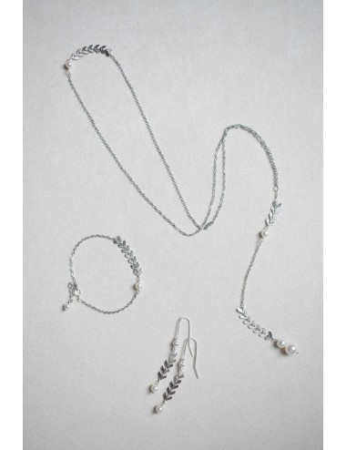 Collier de dos Bohème Oly avec chaine pour la mariée en robe dos nu