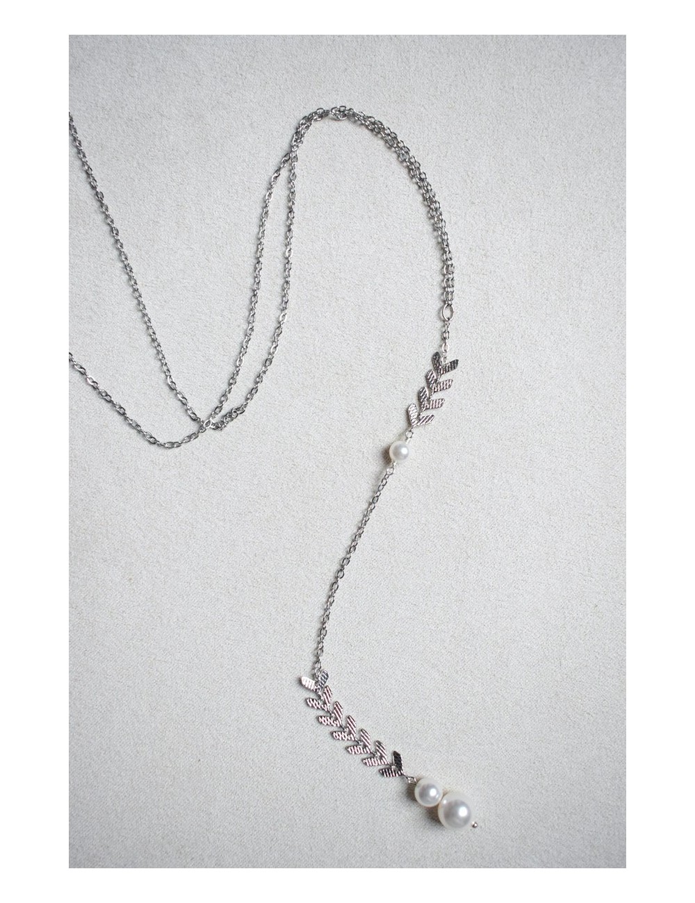 Collier de dos Bohème Oly avec chaine pour la mariée en robe dos nu
