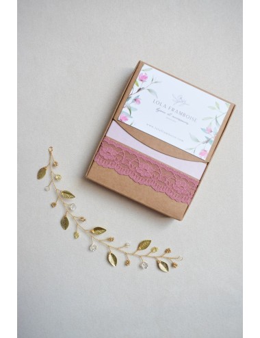 Vigne de cheveux pour la mariée bohème chic.
