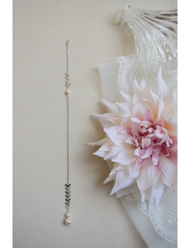 Pendentif de dos Oly pour la mariée en robe dos nu de style boheme